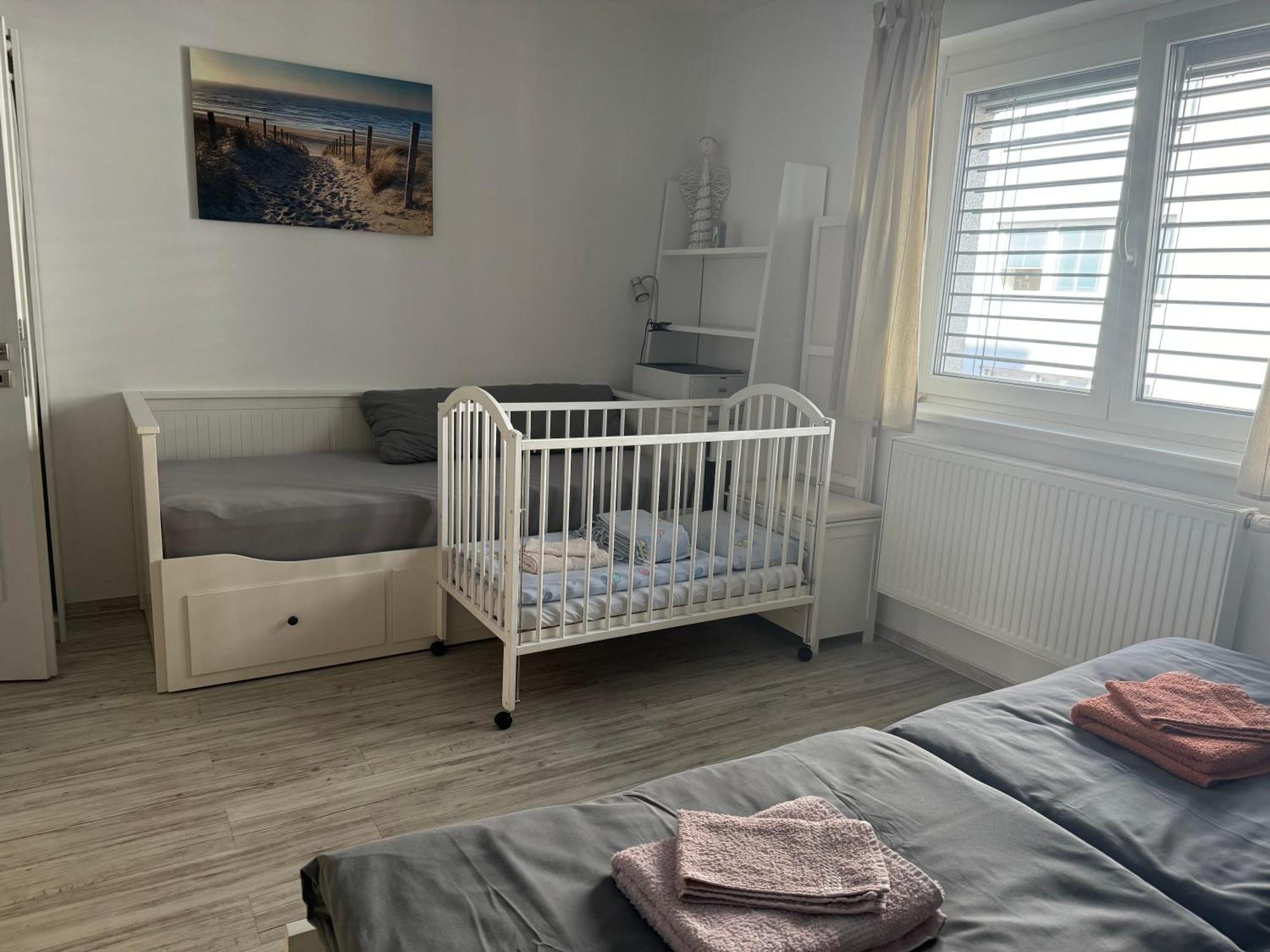 Apartman S Garazi A Balkonem Pilsen Exterior photo